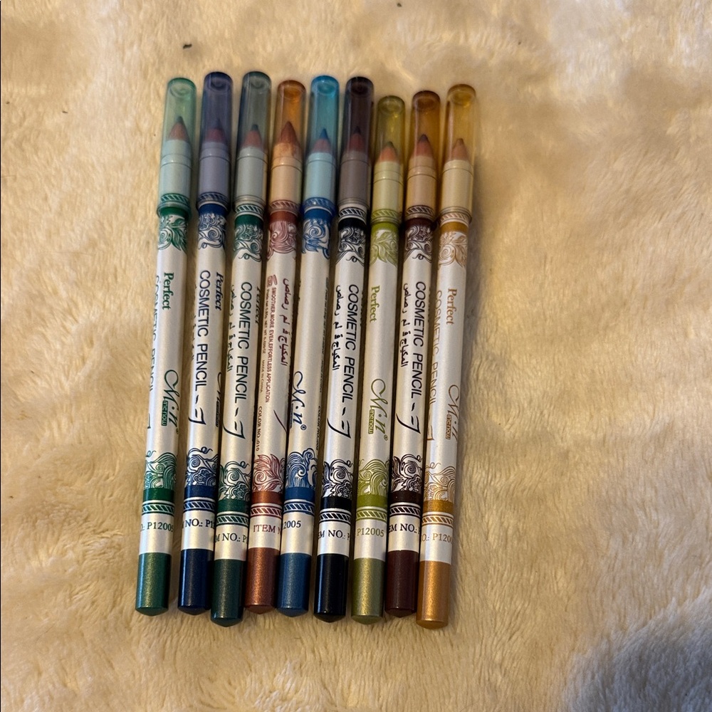 Assorted Metallic Cosmetic Eyeliner Pencils - Multi Color